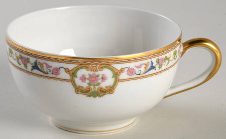 Doreen Flat Cup