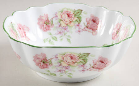 Eugenie De Montijo Large Lobed Bowl