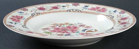 Famille Rose Rim Soup Bowl
