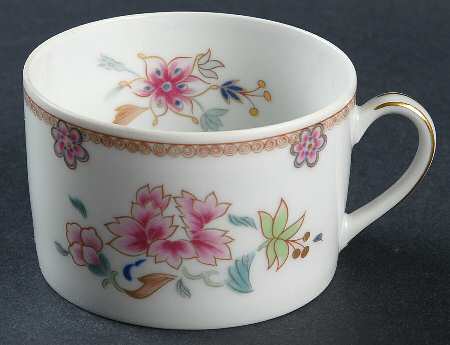 Famille Rose Flat Cup