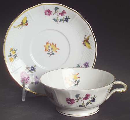 Fleurs Des Indes Breakfast Cup & Saucer Set