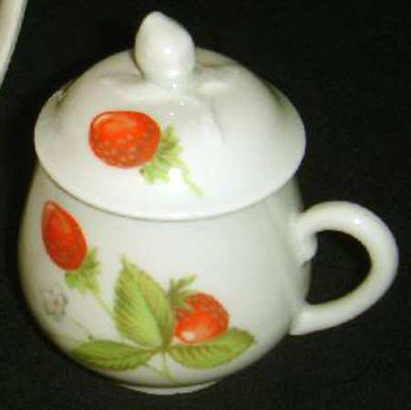 Frasiere 2 Pc Pot de Creme w/Lid & Base