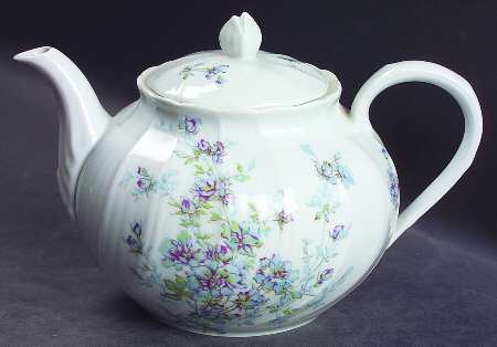 Gabrielle Teapot & Lid