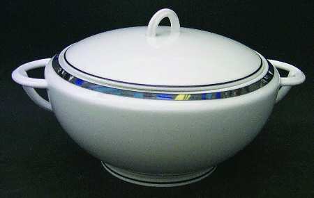 Galaxie Round Covered Vegetable