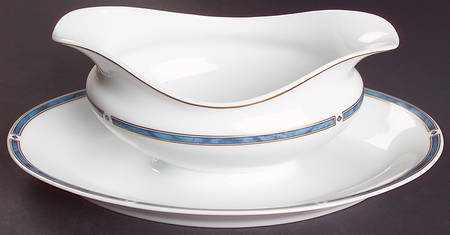 Gemme Bleu Gravy Boat with Attached Underplate