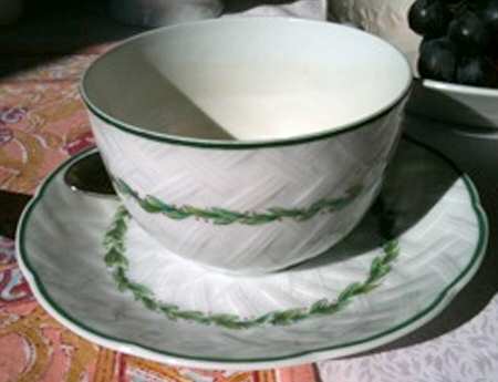 Isabelle Flat Cup & Saucer Set