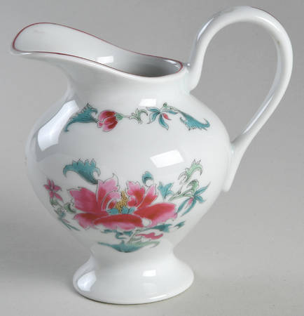 Lhassa Creamer