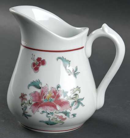 Lhassa Creamer