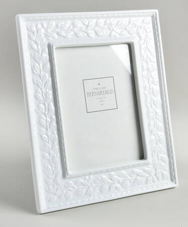 Louvre Frame-Holds 5" X 7"