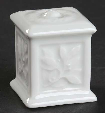 Louvre Pepper Shaker