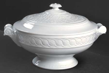 Louvre Tureen &  Lid
