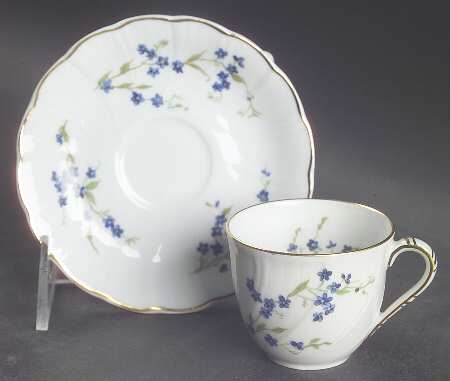 Myosotis Chocolate Cup & Saucer Set