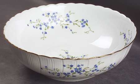 Myosotis 9" Salad Serving Bowl
