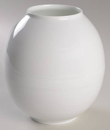 Nereides White 7" Vase