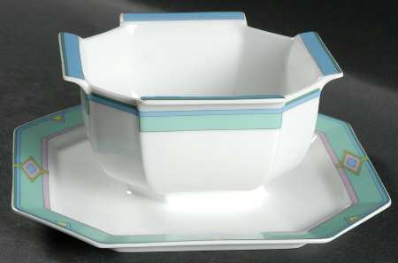 Otello Gravy Boat with Attached Underplate