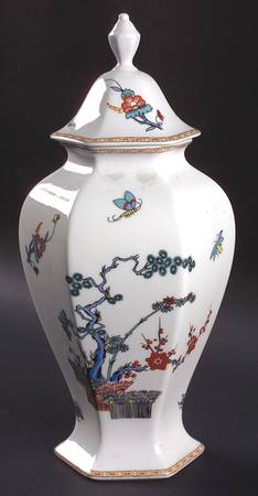 Pak Hoi Large Hexagonal Ginger Jar & Lid