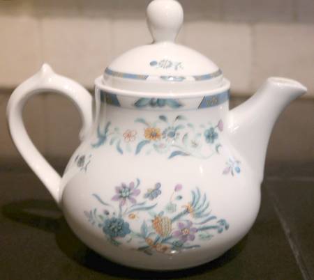 Pahang Mini Coffee Pot & Lid