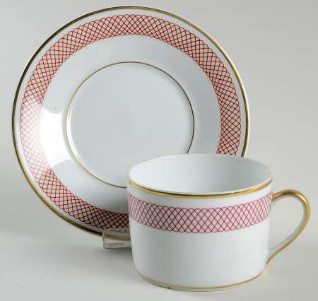 Pavillon Red Flat Cup & Saucer Set