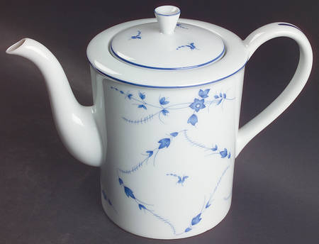 Pernelle Coffee Pot & Lid