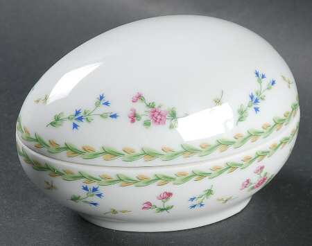 Poe Large Egg Box & Lid