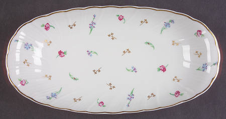 Pompadour (Scalloped, White Background) Relish