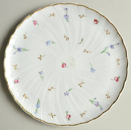 Pompadour (Scalloped, White Background) Dessert/Pie Plate