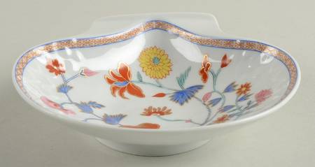 Pondichery Shell Shaped Dish