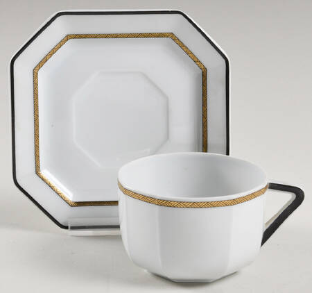 Prince Noir Flat Cup & Saucer Set
