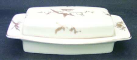 Reine Elizabeth Square Covered Butter