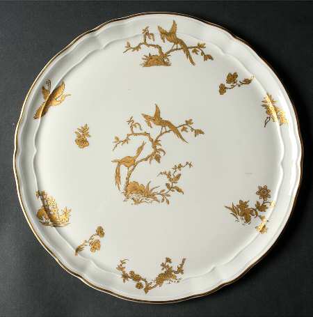 Reine Elizabeth Round Torte Plate