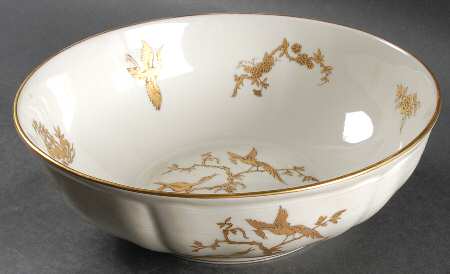 Reine Elizabeth 9" Salad Serving Bowl by Bernardaud