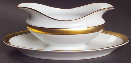 Rhapsody Gravy Boat with Attached Underplate
