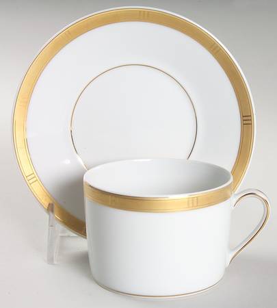 Roulette Flat Cup & Saucer Set
