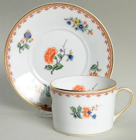 Rouen Flat Cup & Saucer Set