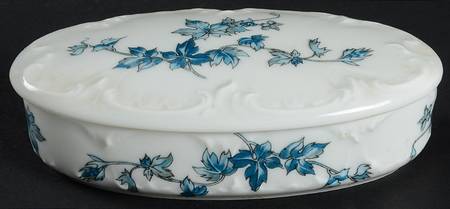Saint Saens Oval Box & Lid 4"
