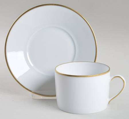 Smyrne Flat Cup & Saucer Set