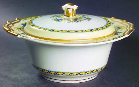 Trianon (Blue Cornucopia, Smooth) Sugar Bowl & Lid