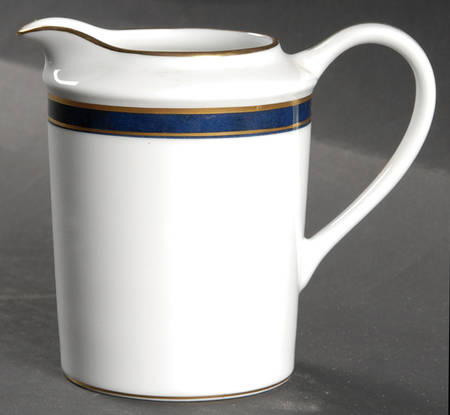 Universe Blue Creamer
