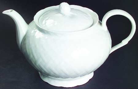 Vannerie (No Trim) Teapot & Lid