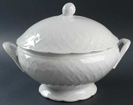Vannerie (No Trim) Tureen &  Lid