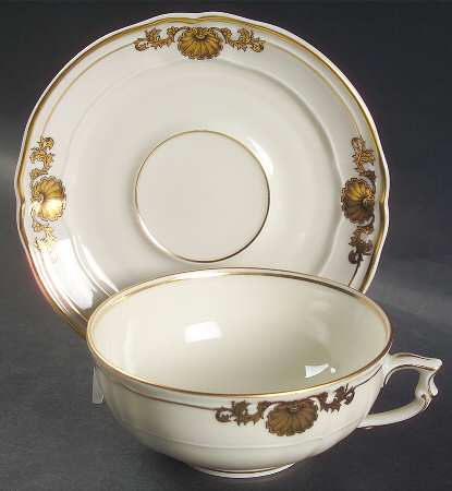 Ventadour Breakfast Cup & Saucer Set