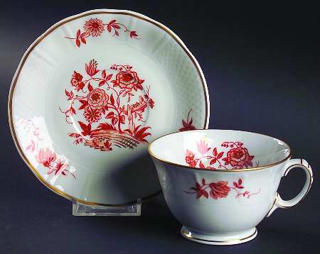 Zinnias Footed Cup & Saucer Set