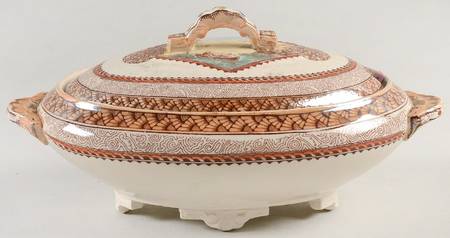 Wisconsin Sauce Boat & Lid