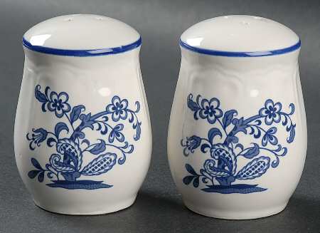 Blue Garden Salt & Pepper Set