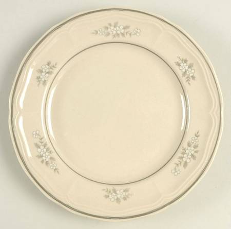 Christine Salad Plate