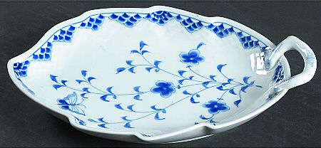 BIG2 Leaf Shaped Dish