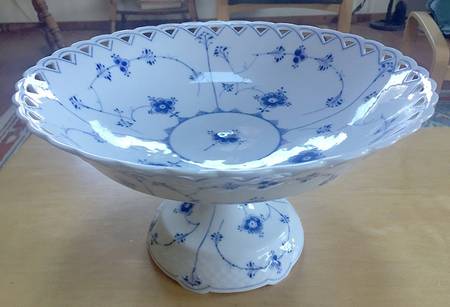 Blue Traditional (No Trim) 11" Diameter Pedestal Cake Stand