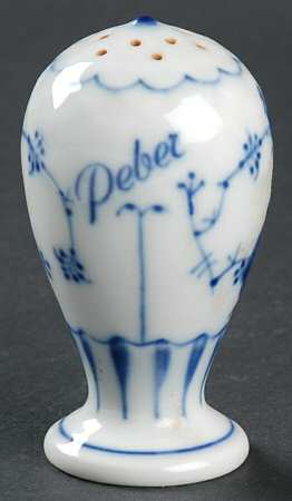 Blue Traditional (No Trim) Pepper Shaker