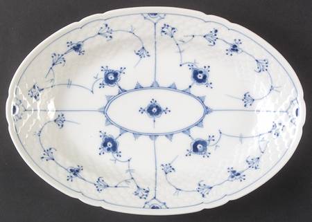 Blue Traditional (No Trim) 9" Oval Serving Platter