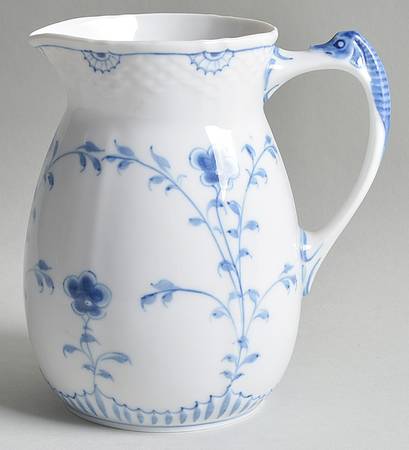 Butterfly 24 Oz Pitcher